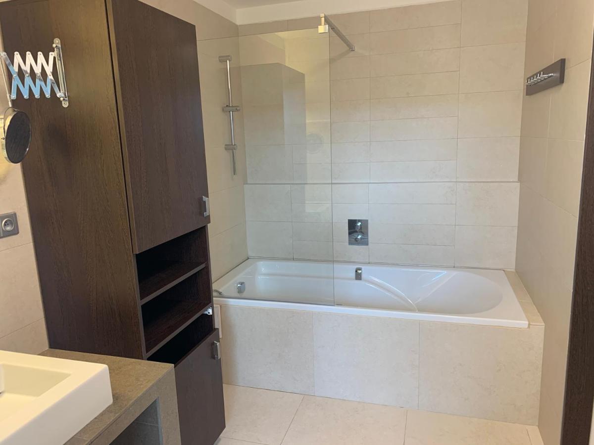 Apartman S Wellness Sluzbami Черчани Экстерьер фото
